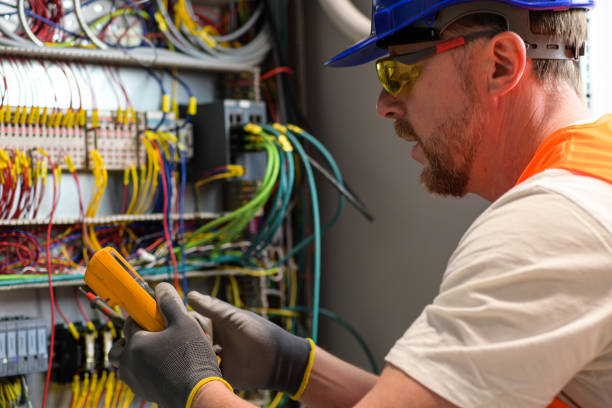 Best Commercial Electrician Services  in Barry, IL
